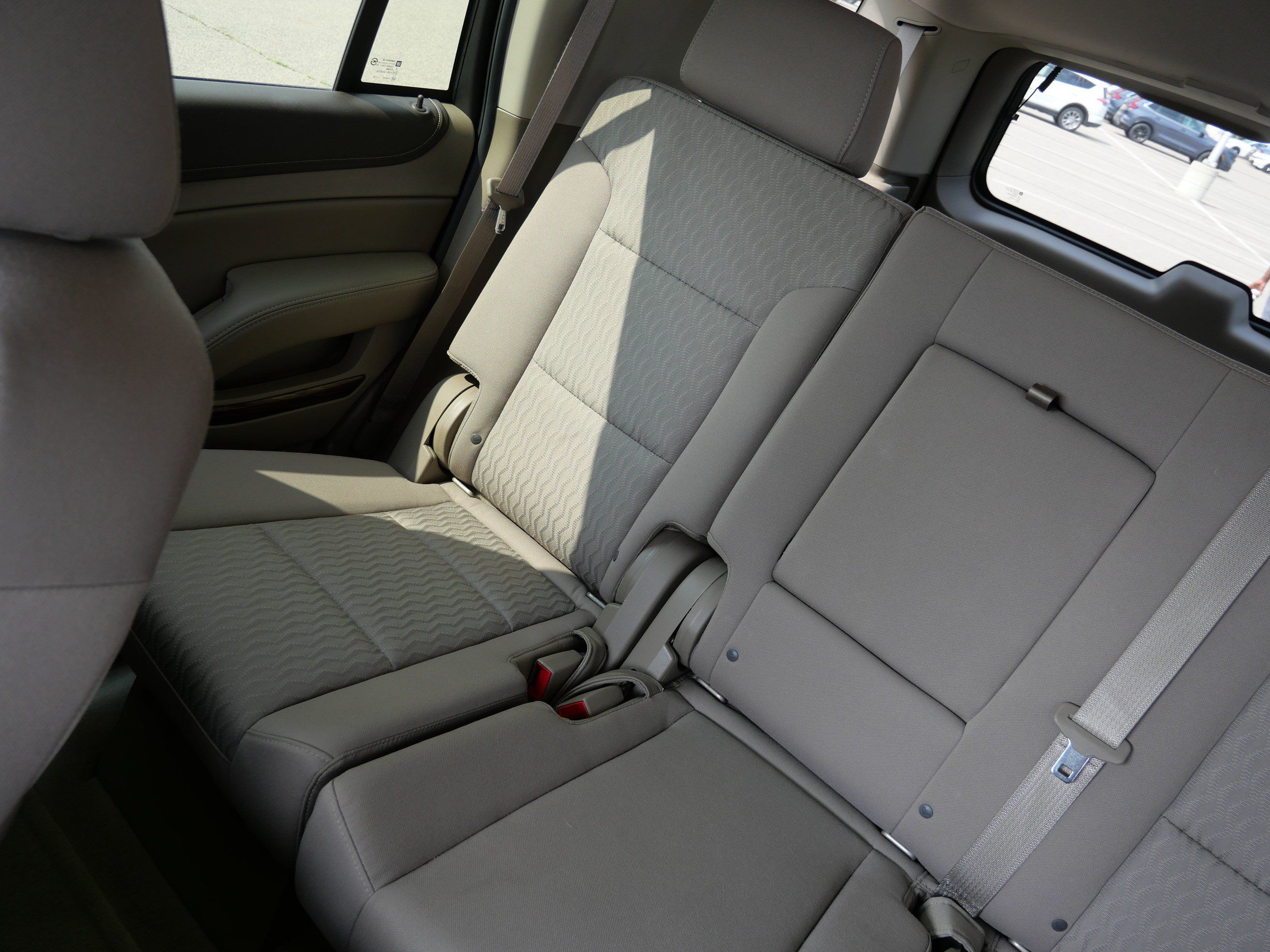 Used 2015 GMC Yukon SLE w/ Convenience Package AWD/4WD image 12