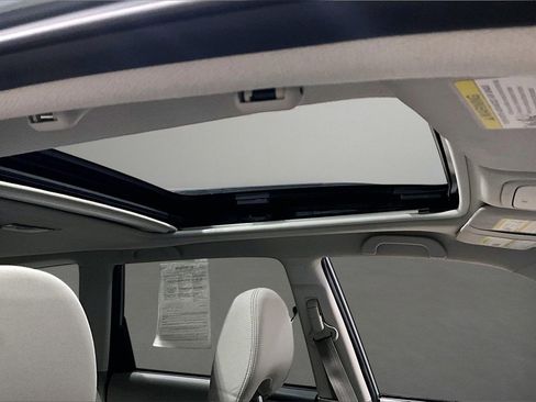 Used 2010 Subaru Forester 2.5XT Premium image 26