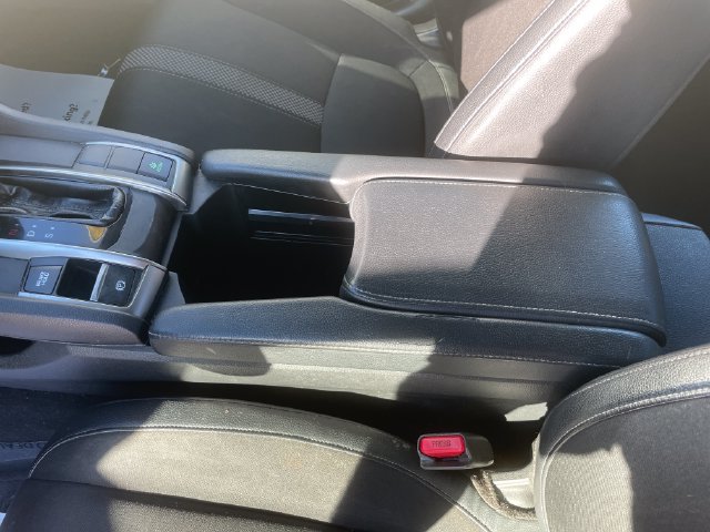 Used 2021 Honda Civic Sport image 26