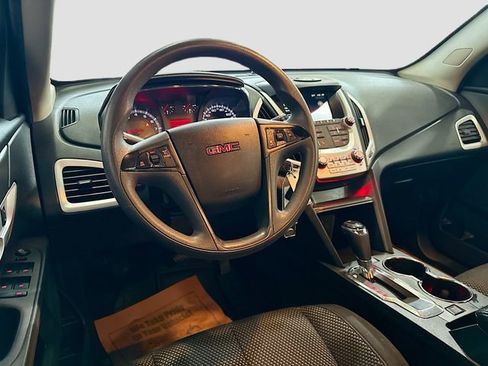 Used 2017 GMC Terrain SLE image 20