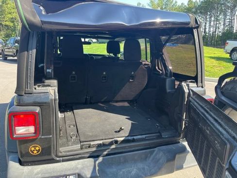 Used 2019 Jeep Wrangler Unlimited Sport S AWD/4WD image 30