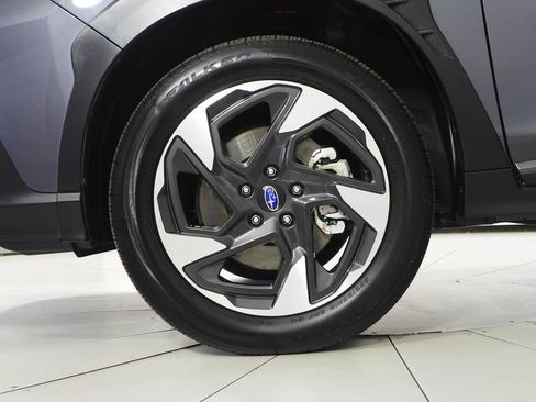 Certified 2025 Subaru Crosstrek 2.5i Limited w/ Crosstrek Mirror Package image 5