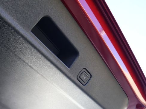 New 2026 Chevrolet Traverse LT image 44