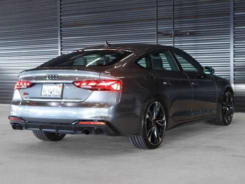 Used 2024 Audi S5 Premium Plus w/ Premium Plus Package AWD/4WD image 16