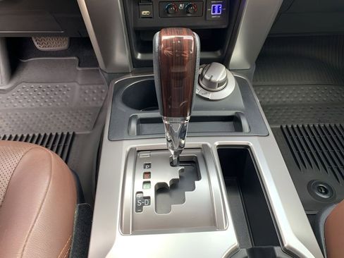 Used 2022 Toyota 4Runner Limited image 23