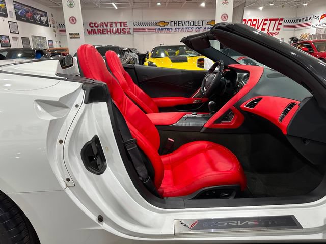 Used 2014 Chevrolet Corvette Stingray Convertible w/ 3LT Preferred Equipment Group RWD image 11