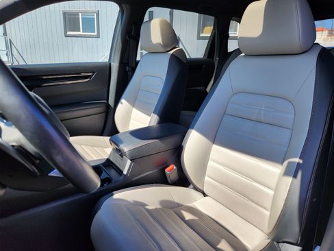 Used 2025 Honda CR-V Sport Touring image 7