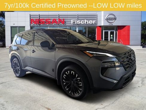 Used 2026 Nissan Rogue Dark Armor FWD image 1