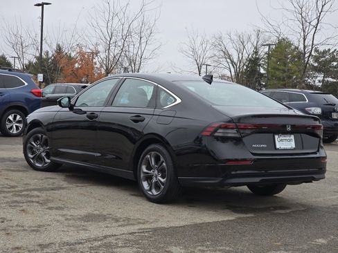 Certified 2023 Honda Accord EX image 13