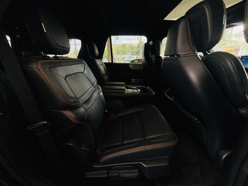 Used 2023 Lincoln Navigator Black Label AWD/4WD image 40