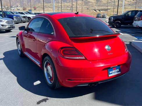 Used 2018 Volkswagen Beetle 2.0T Coast image 10