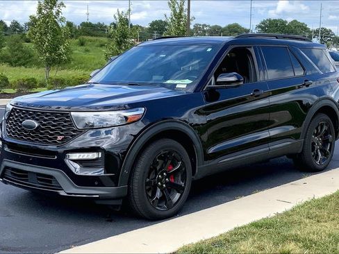 Used 2022 Ford Explorer ST w/ Equipment Group 401A AWD/4WD image 5