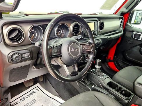 Used 2019 Jeep Wrangler Sport AWD/4WD image 12