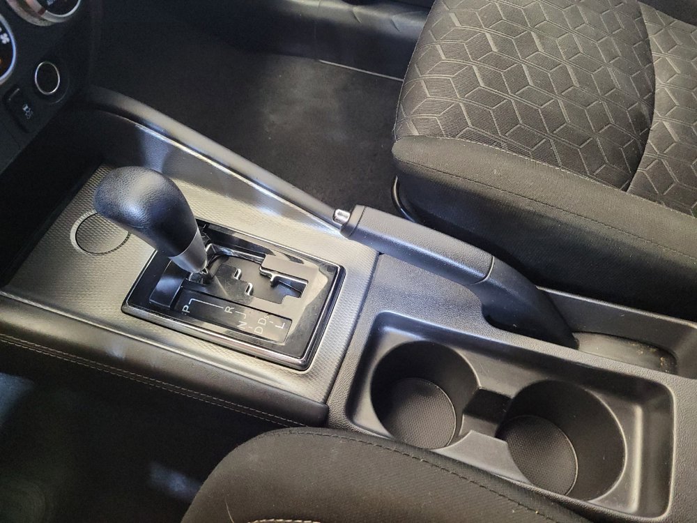 Used 2021 Mitsubishi Outlander Sport ES FWD image 26