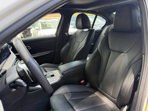 Used 2025 BMW 330i Sedan RWD image 11
