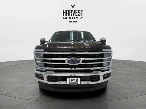 Used 2025 Ford F250 King Ranch w/ Chrome Package image 7