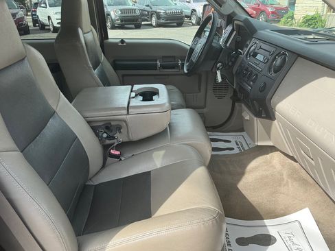 Used 2008 Ford F250 XLT image 11
