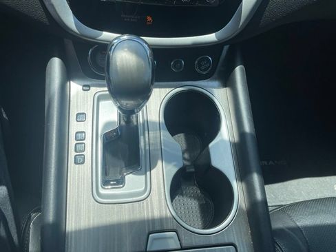 Used 2016 Nissan Murano Platinum w/ Platinum Technology Package FWD image 8