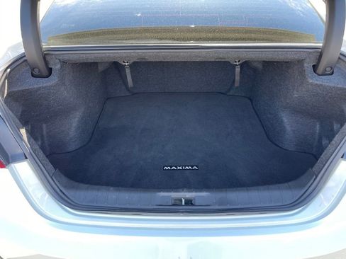Used 2017 Nissan Maxima SR w/ Midnight Edition image 23