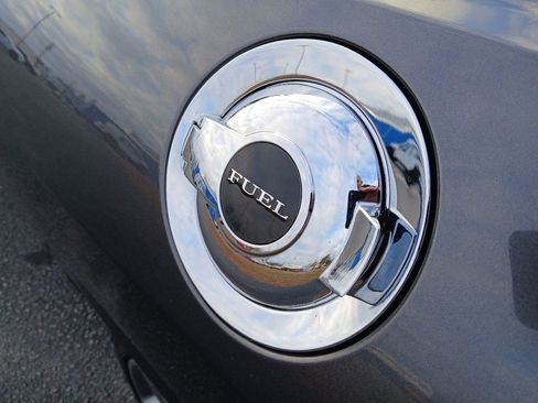 Used 2015 Dodge Challenger R/T w/ Quick Order Package 22B R/T image 27