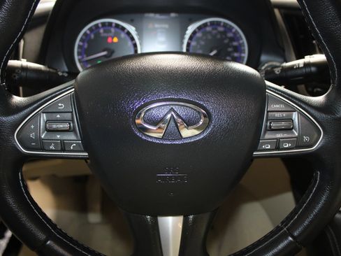 Used 2015 INFINITI Q50 Premium RWD image 19