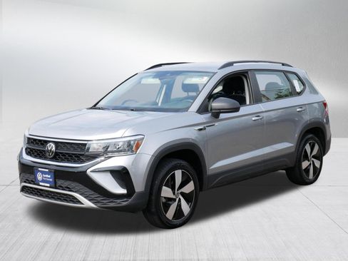 Used 2023 Volkswagen Taos S w/ Driver Assistance Package AWD/4WD image 3