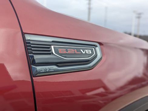 Used 2025 GMC Sierra 1500 AT4 w/ AT4 Premium Package image 13