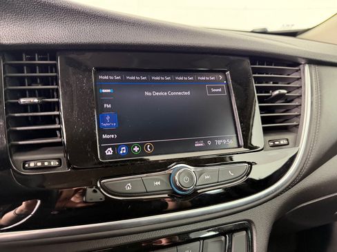 Used 2022 Buick Encore Preferred w/ Safety Package FWD image 15