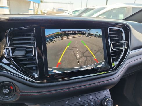 Used 2023 Dodge Durango GT AWD/4WD image 18