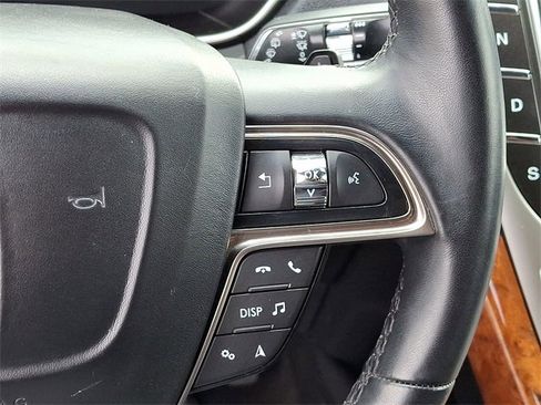 Used 2019 Lincoln Nautilus Reserve w/ Drivers Assistance Package image 23