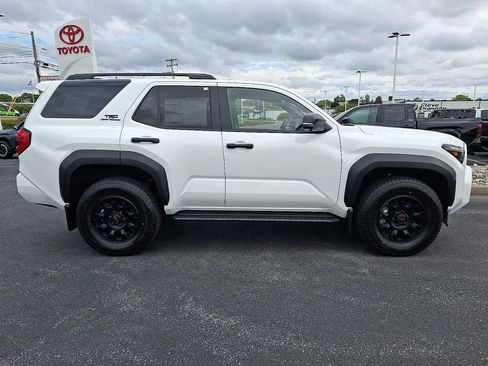 New 2026 Toyota 4Runner TRD Off-Road Premium AWD/4WD image 8