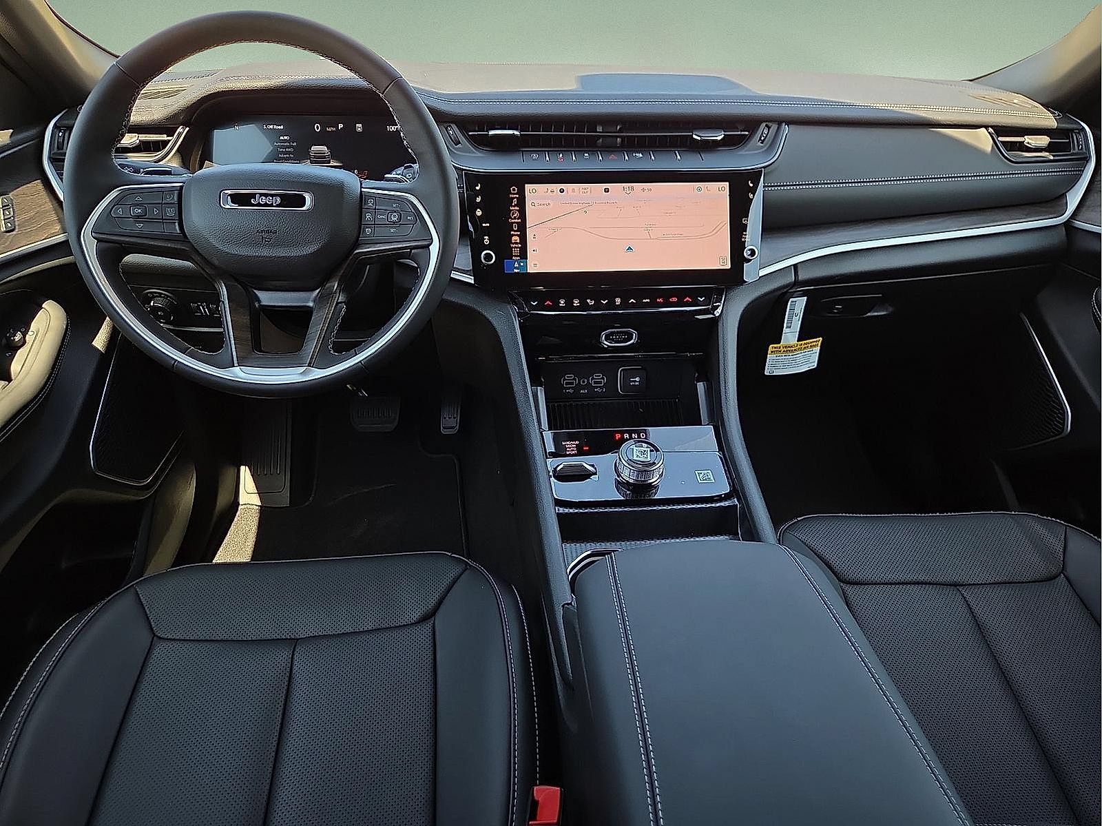 New 2027 Jeep Grand Cherokee Limited AWD/4WD image 11
