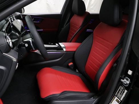 Certified 2025 Mercedes-Benz GLC 300 4MATIC image 10