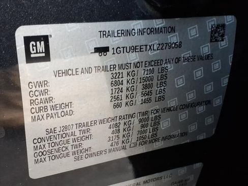 Certified 2020 GMC Sierra 1500 AT4 w/ AT4 Premium Package AWD/4WD image 31