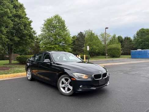Used 2015 BMW 328i xDrive Sedan AWD/4WD image 2