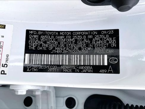 Used 2024 Lexus UX 250h F Sport image 39