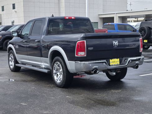Used 2017 RAM 1500 Laramie w/ Convenience Group image 5