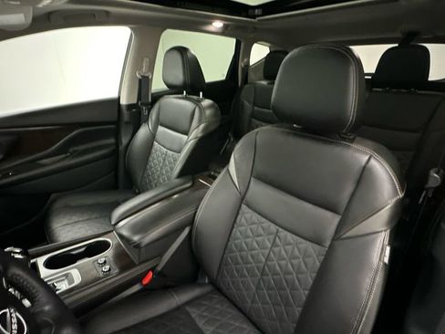 Used 2023 Nissan Murano Platinum w/ Cargo Package image 9
