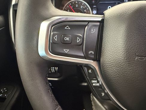 Used 2025 RAM 1500 Big Horn AWD/4WD image 34