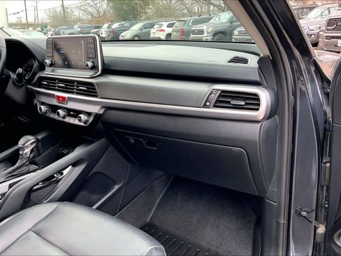 Used 2020 Kia Telluride LX image 18