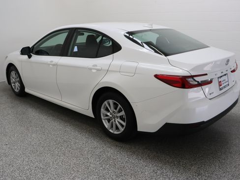Certified 2025 Toyota Camry LE FWD image 9