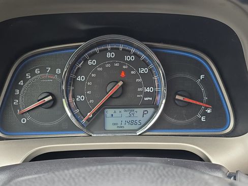 Used 2014 Toyota RAV4 Limited w/ Technology Package AWD/4WD image 27