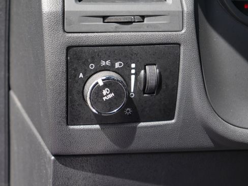 Used 2014 Dodge Challenger SRT8 RWD image 6