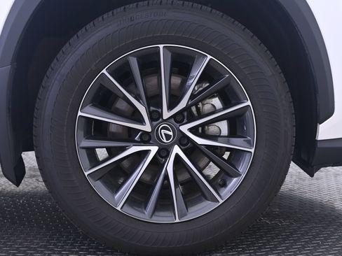 Used 2024 Lexus NX 350h AWD image 14