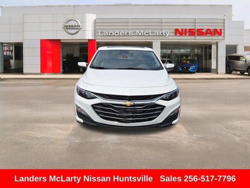 Used 2024 Chevrolet Malibu LT FWD image 11