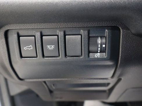 Used 2023 Subaru Ascent Limited image 33