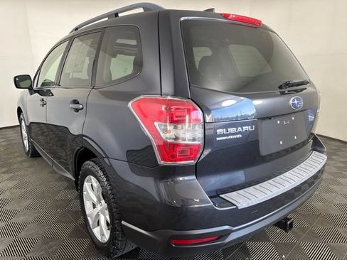 Used 2016 Subaru Forester 2.5i Premium AWD/4WD image 6