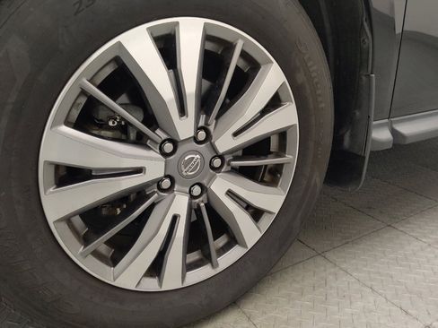 Used 2019 Nissan Pathfinder S FWD image 31