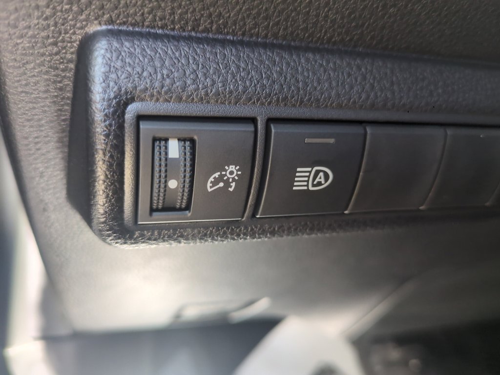 New 2027 Toyota Corolla LE FWD image 21