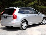 Used 2018 Volvo XC90 T6 Momentum w/ Convenience Package image 3